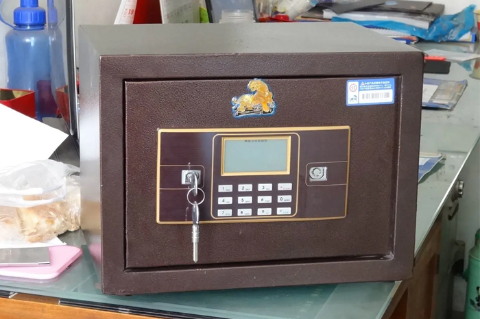 24小時開保險柜 24小時開保險柜